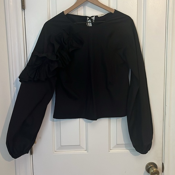 Revolve X The Femm | Balloon Sleeve Asymmetrical Ruffle Long Sleeve Top XS - Picture 4 of 10